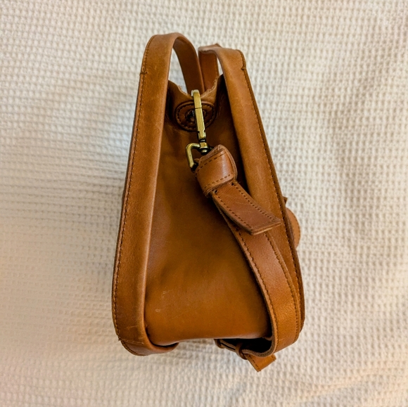 Madewell Womens Sydney Shoulder Bag Burnished Caramel - Picture 6 of 9